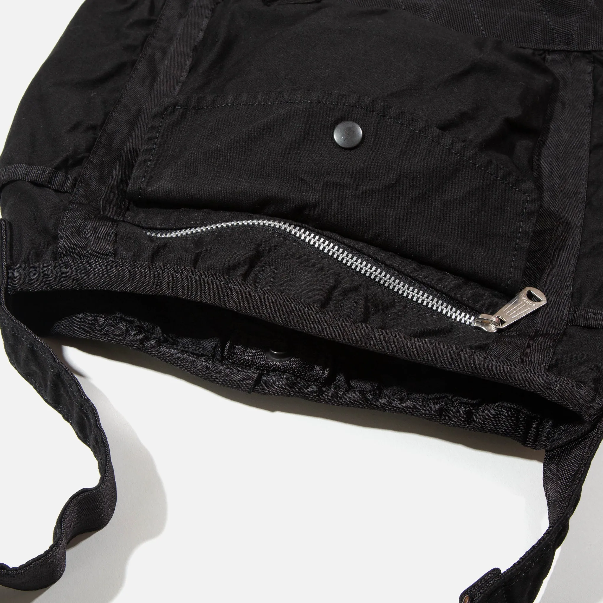 Crag Shoulder Bag (S) - Black