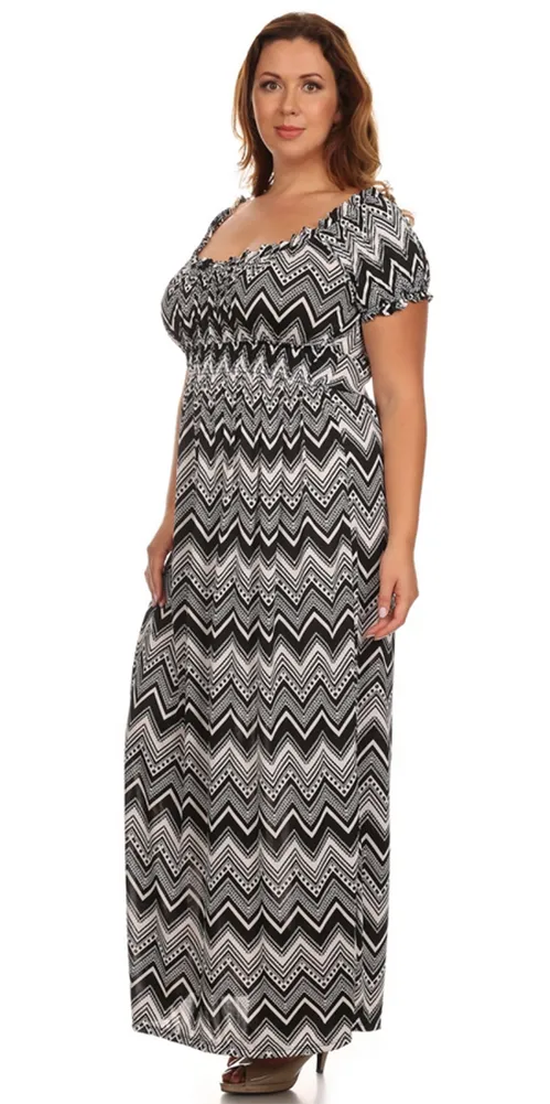 Plus Size Black White Chevron Wench Style Maxi Dress U.S.A